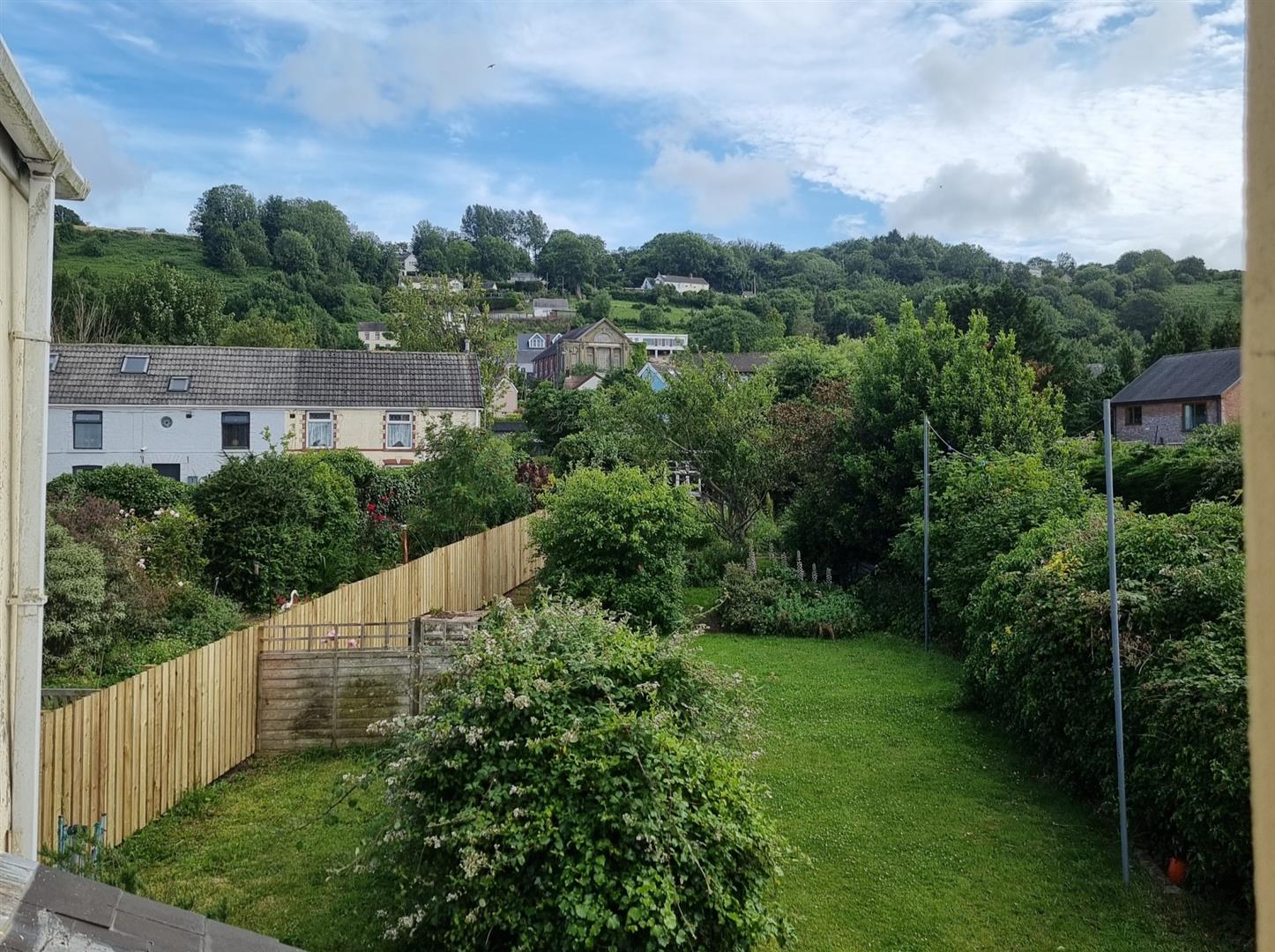 Beach Road, Penclawdd, Swansea, SA4 3YN